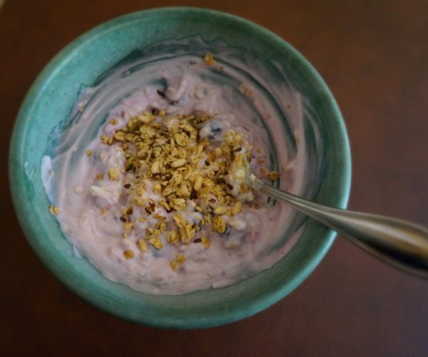 blueberry yogurt parfait