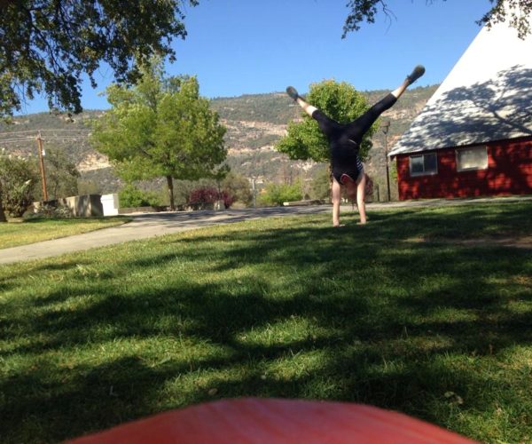 handstands_in_fresno